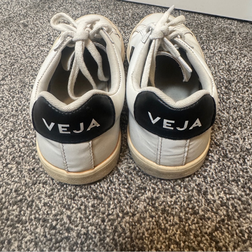Veja Esplar Leather Sneakers White Black Women’s 7 Low Top - Picture 3 of 11